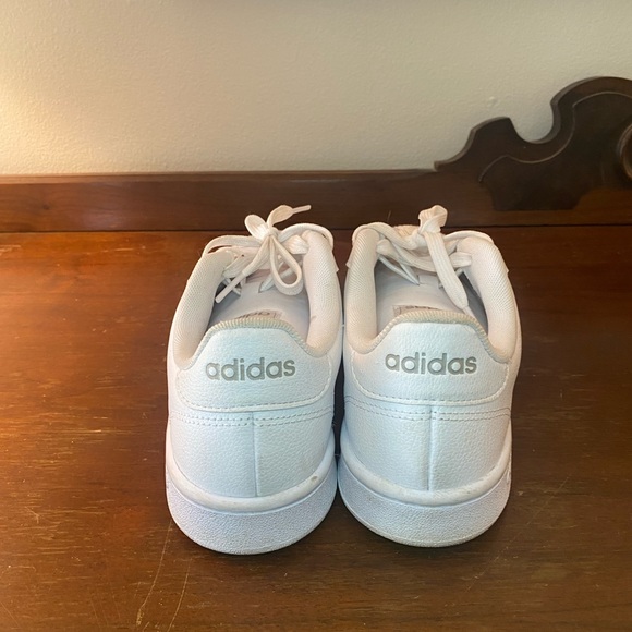 Adidas - Picture 5 of 8